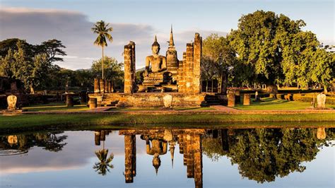 Sự Khởi Nghiệp Của Thành Cổ Sukhothai: Giao Thoa Văn Minh Và Sự Trỗi Đào Của Một Vương Quốc