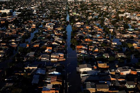 Bão Lụt Pernambuco - Cơn Bão Thảm Khốc Đập Vào Brazil Trong Thế Kỷ XVII và Sự Phục Sinh Sau Thảm Hại của Nền Kinh Tế Đường