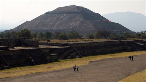  Sự Trỗi Dậy Của Teotihuacan Trong Thế Kỷ VI: Từ Tên Đô Thị đến Sự Ra Đi của Một Nền Văn Minh